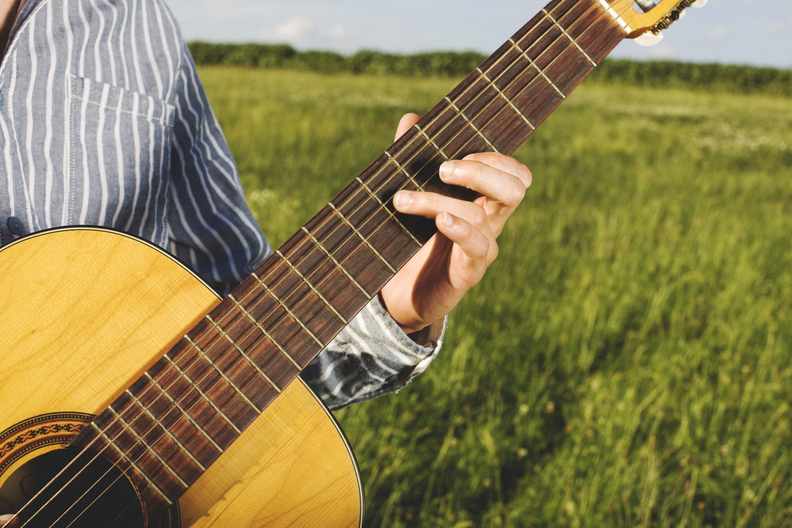 classical guitar posture