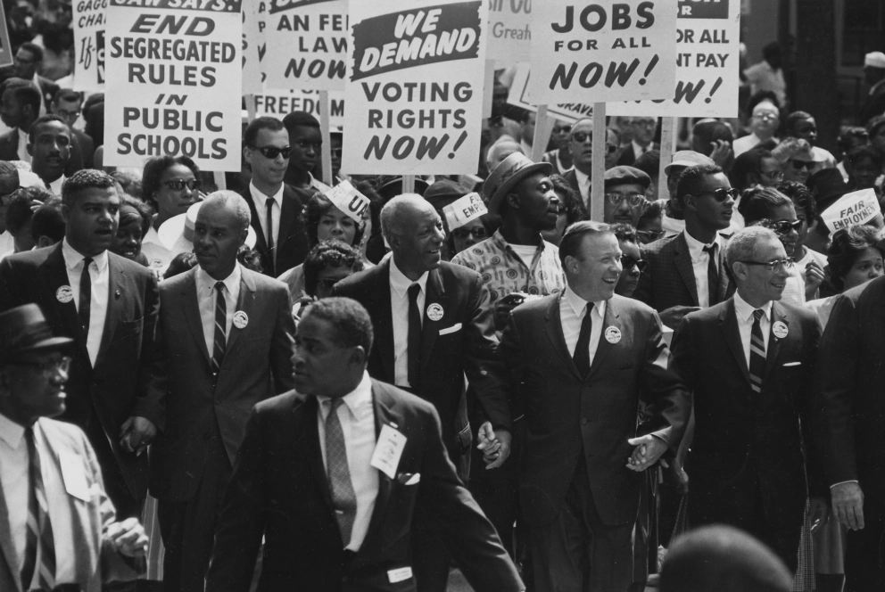 Civil War histiography shift during the civil rights movement, emphasizing slavery