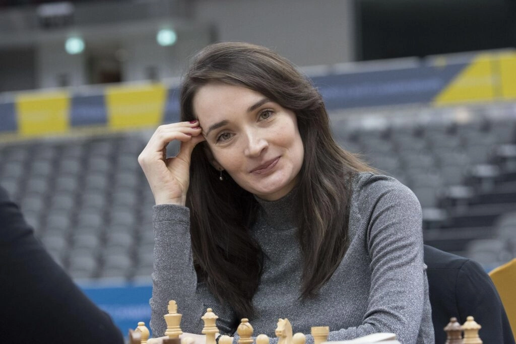 GM Katerina Lagno